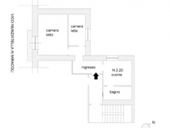 Appartamento al piano primo con balcone - 1